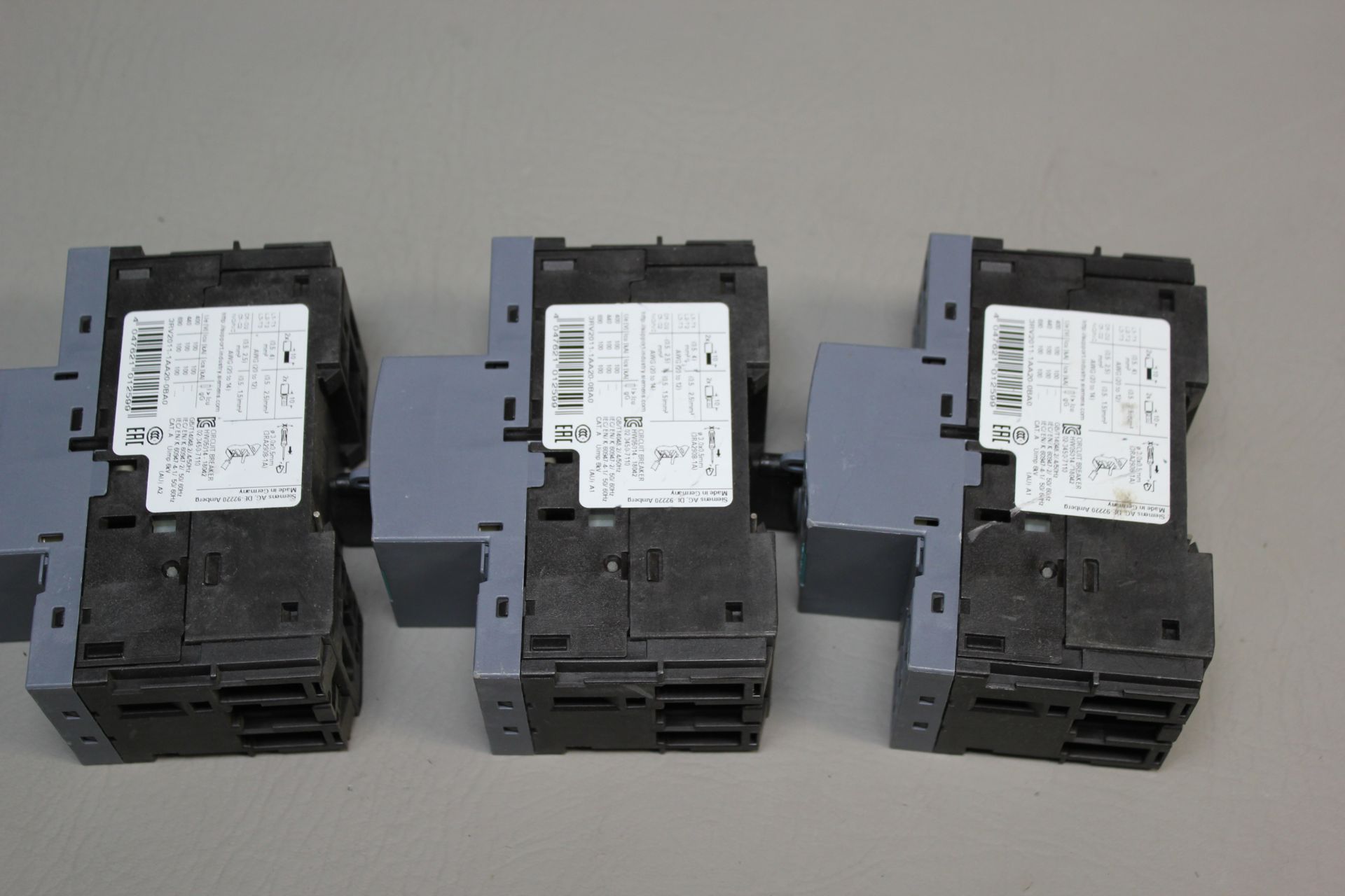 LOT OF SIEMENS SIRIUS MOTOR PROTECTION CIRCUIT BREAKERS - Image 5 of 6