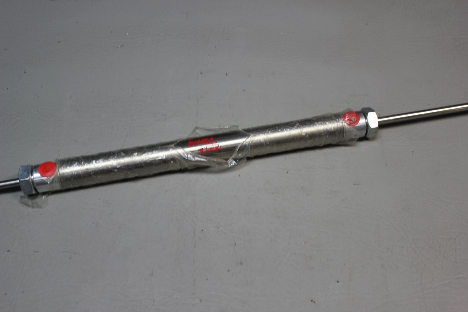 NEW BIMBA PNEUMATIC STAINLESS STEEL ROD CYLINDER - Image 5 of 5