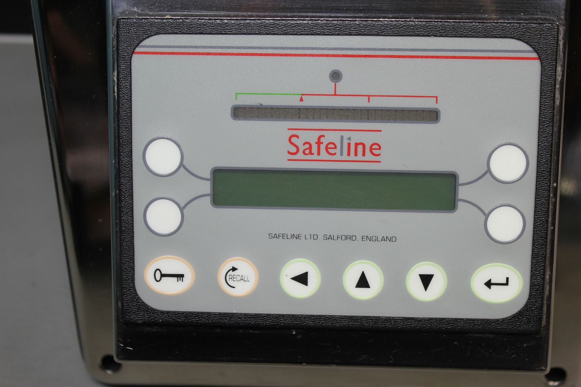 METTLER TOLEDO SAFELINE METAL DETECTOR CONTROL PANEL - Image 2 of 5