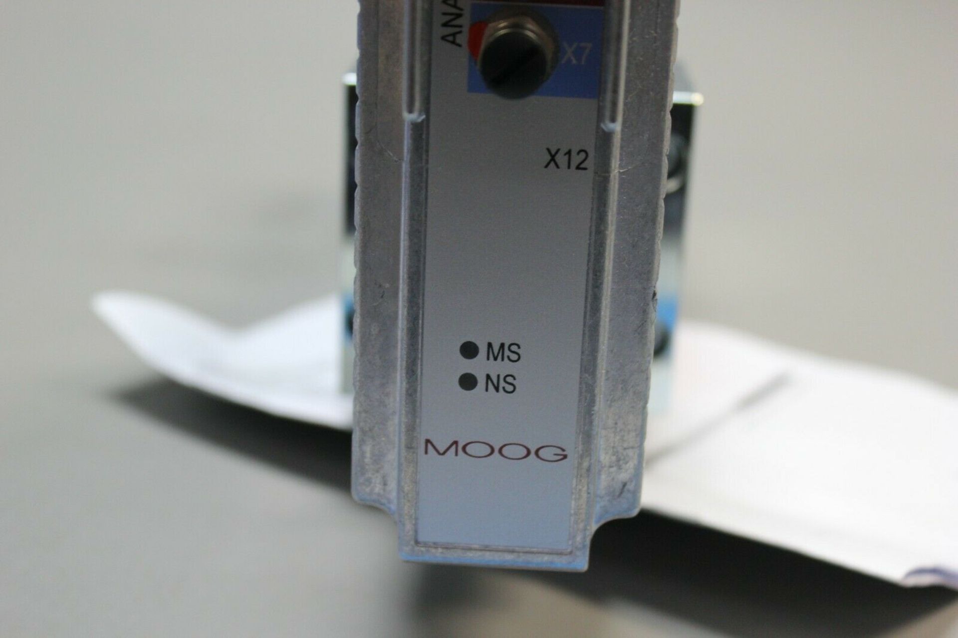 NEW MOOG DIGITAL CONTROL HYDRAULIC SERVO VALVE WITH PROFIBUS - Image 10 of 12