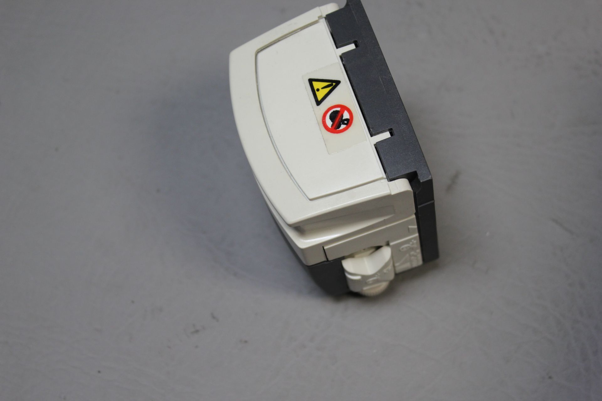 WATSON MARLOW 3 ROLLER PERISTALTIC PUMP HEAD - Image 3 of 6