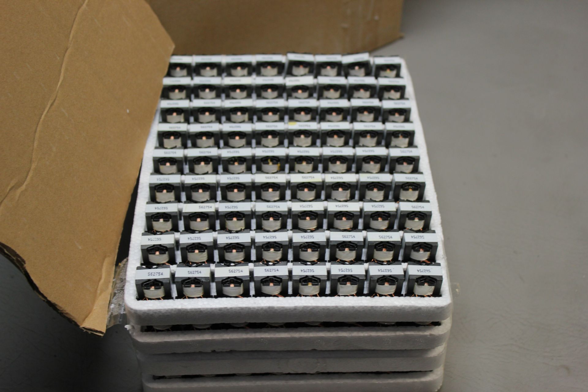 LOT OF NEW PCB TRANSFORMERS - Image 5 of 8