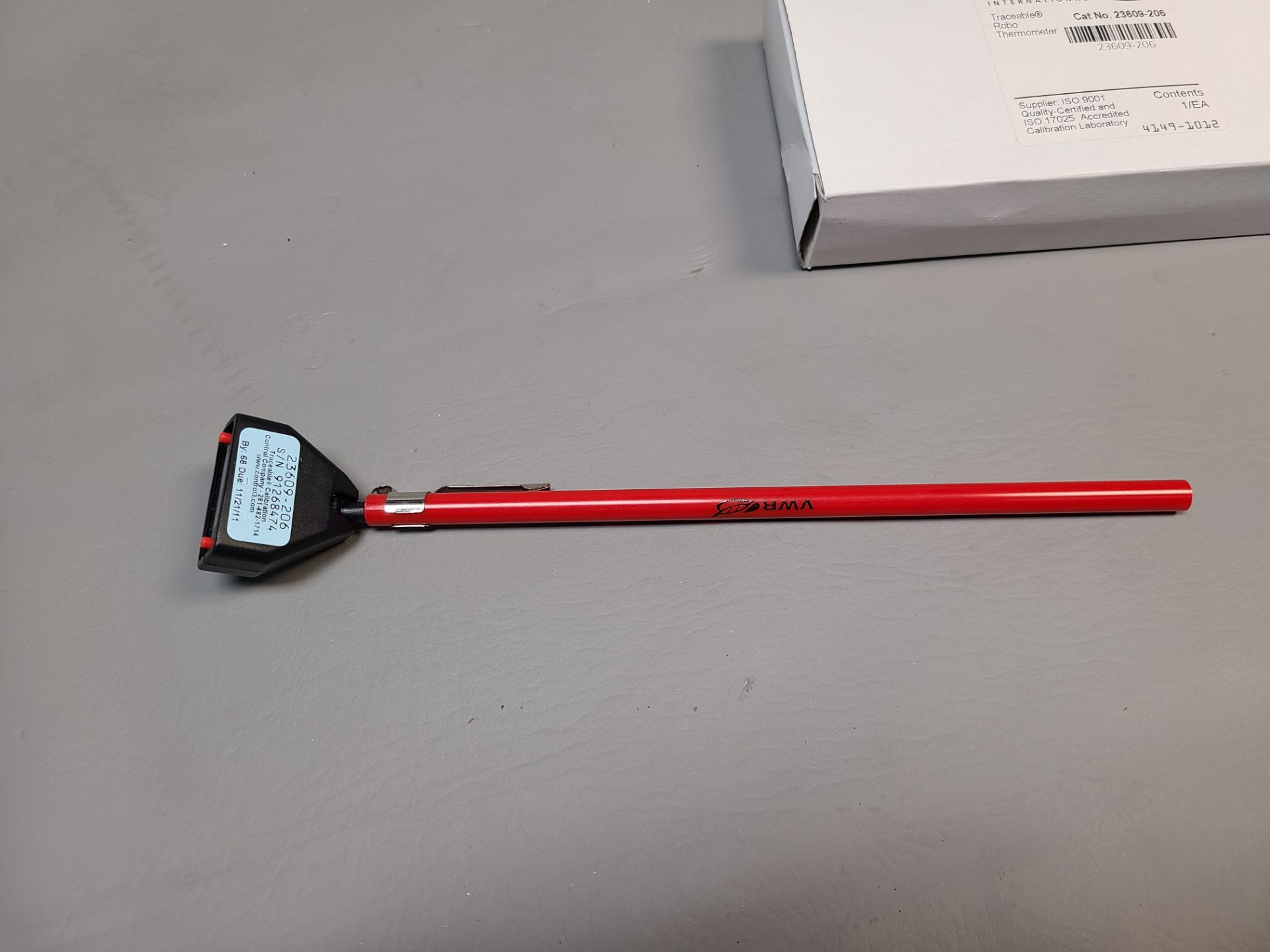 NEW VWR ROBO TRACEABLE DIGITAL THERMOMETER - Image 4 of 6
