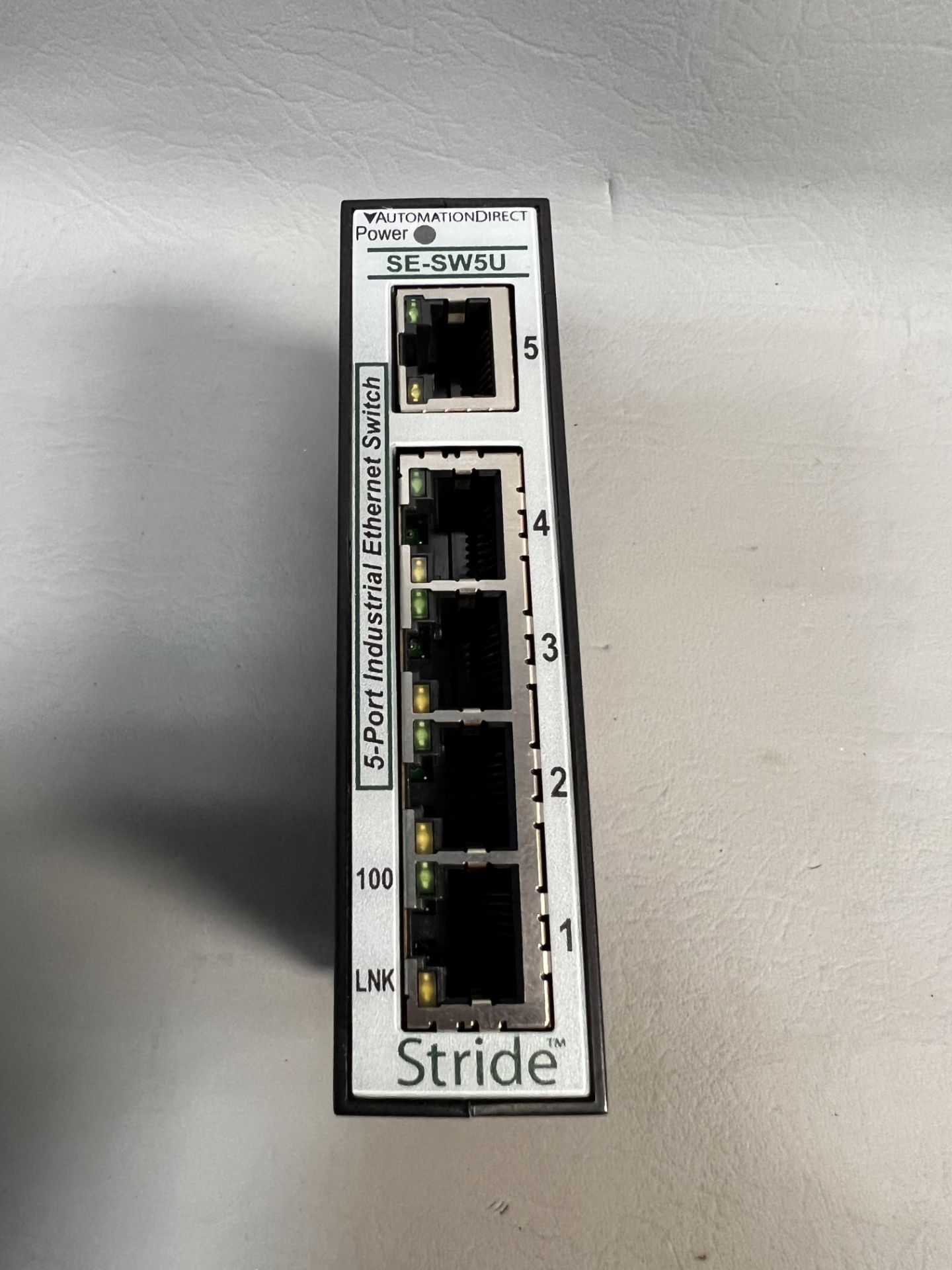 AUTOMATION DIRECT 5 PORT INDUSTRIAL ETHERNET SWITCH - Image 3 of 3