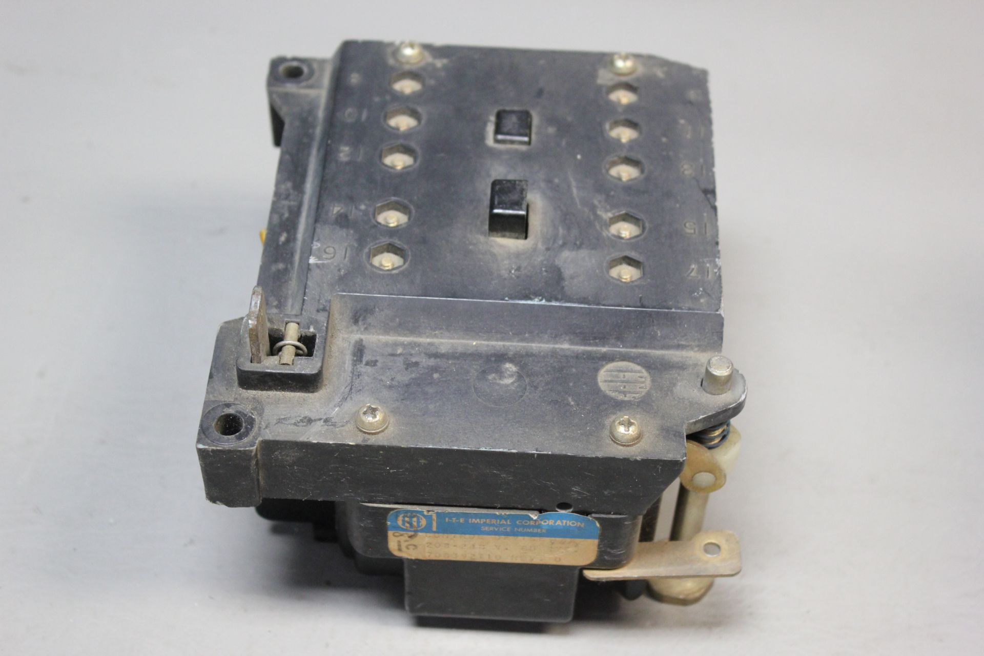 ITE IMPERIAL COROPORATION CONTROL DEVICE - Image 2 of 3