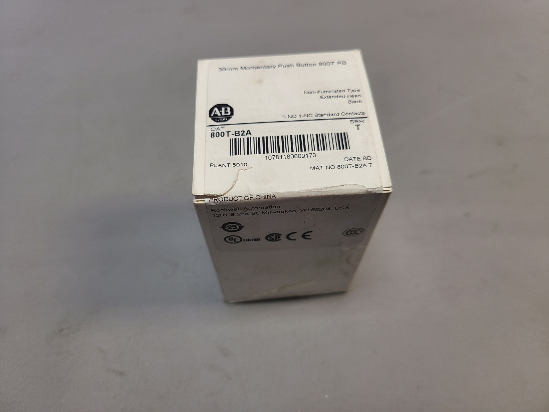 NEW ALLEN BRADLEY BLACK PUSHBUTTON