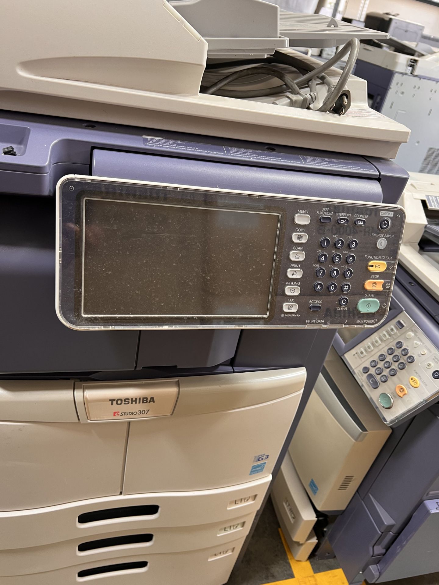 TOSHIBA eSTUDIO 307 COMMERCIAL PRINTER/COPIER - Image 4 of 9