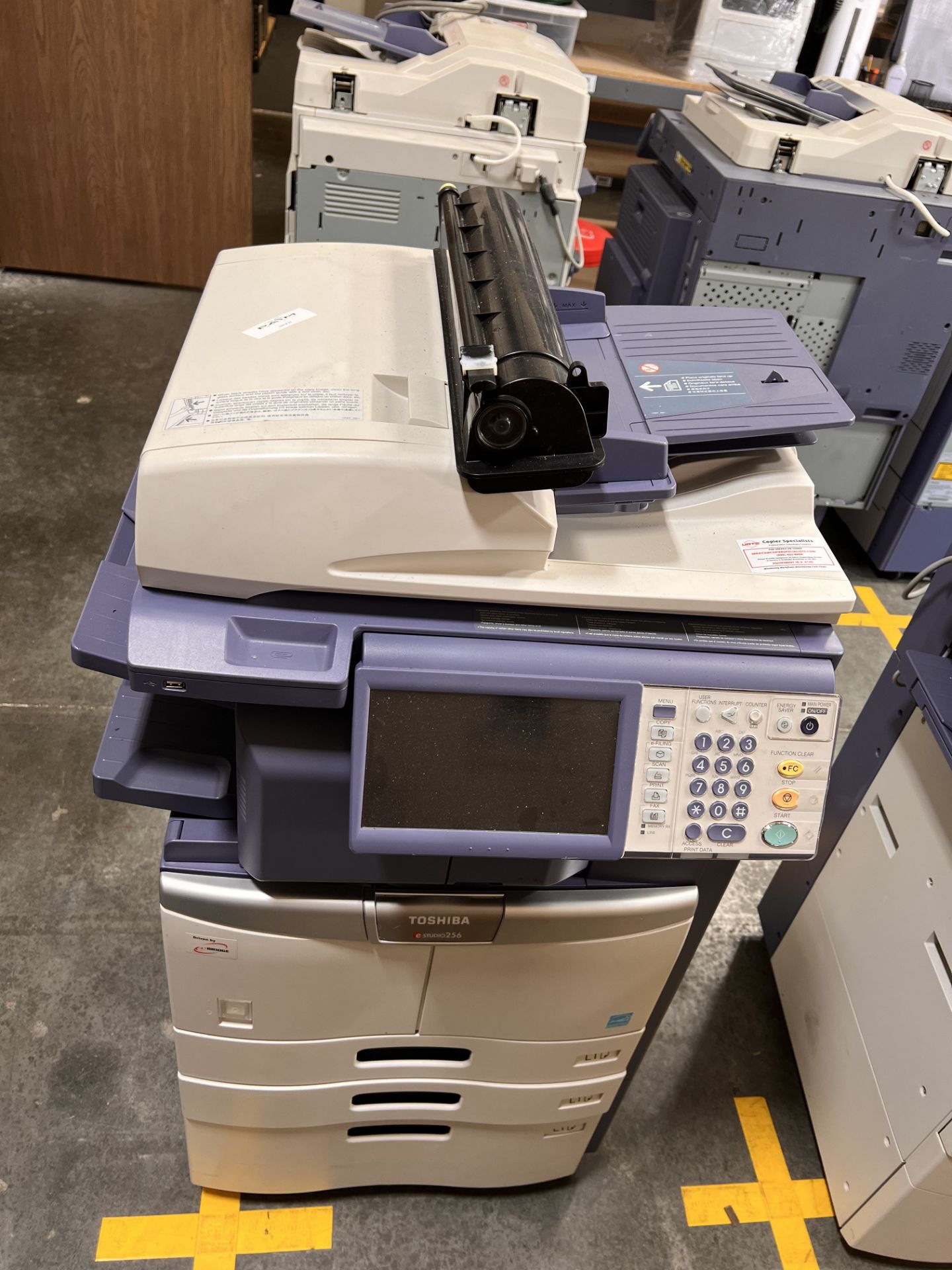 TOSHIBA eSTUDIO 256 COMMERCIAL PRINTER/COPIER