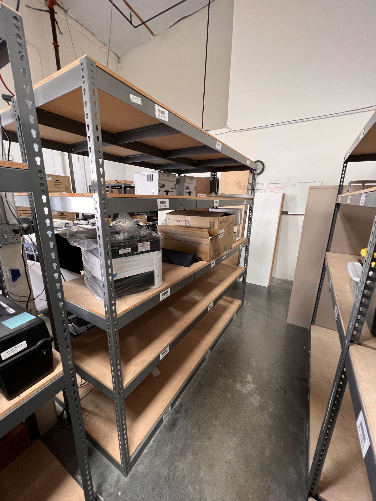 5 TIER METAL SHELVING UNIT