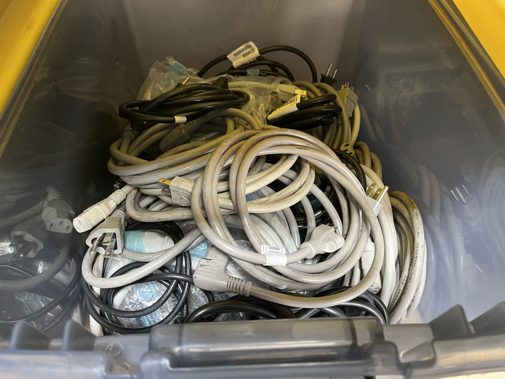 6 PLASTIC BINS OF CABLES, POWER CORDS, POWER FILTERS, ETC - Image 5 of 15