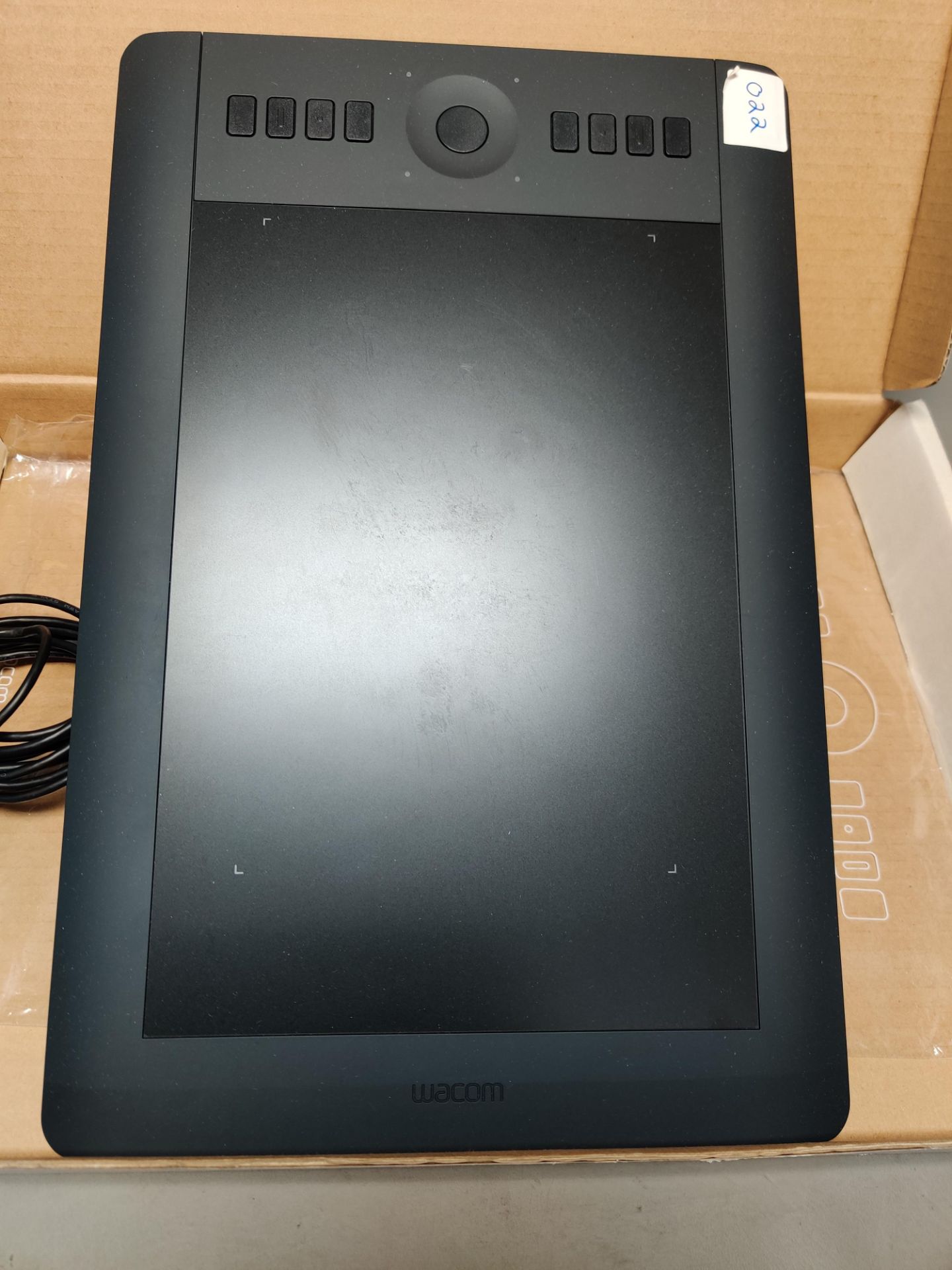 WACOM INTUOS PEN TABLET IN BOX - Image 2 of 3