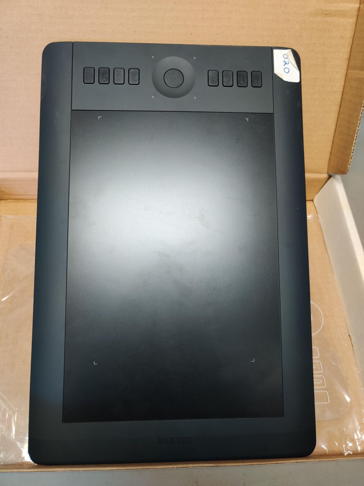 WACOM INTUOS PEN TABLET IN BOX - Image 3 of 5