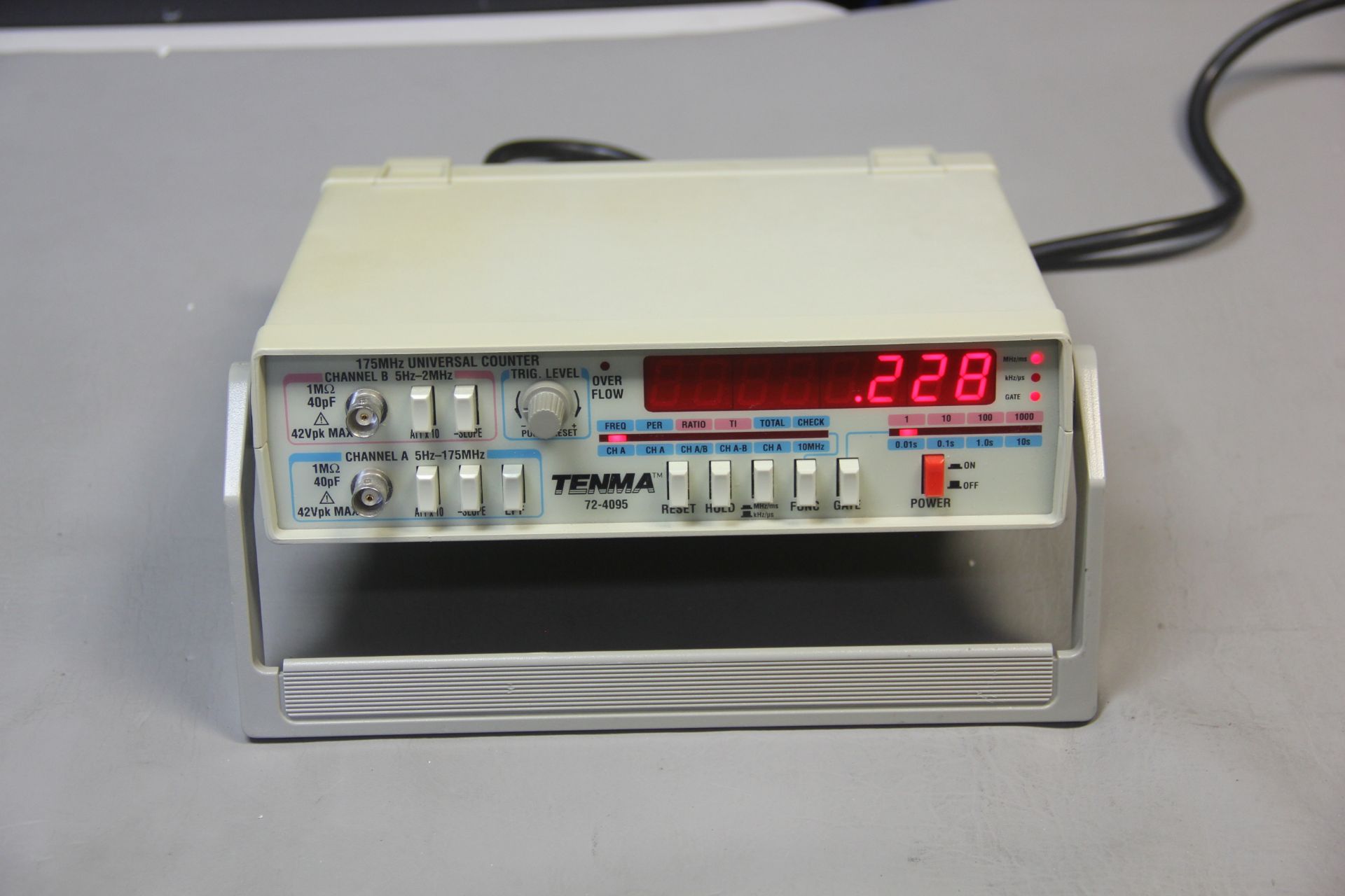 TENMA 175MHZ UNIVERSAL COUNTER