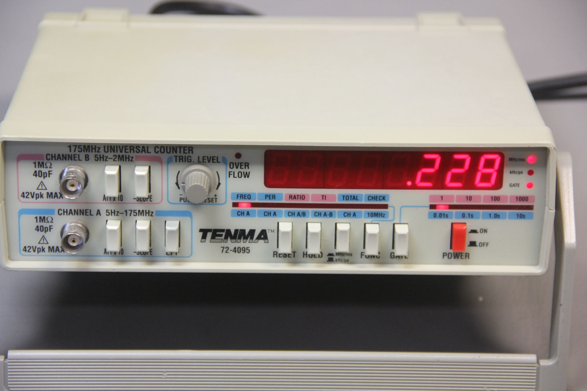 TENMA 175MHZ UNIVERSAL COUNTER - Image 2 of 3