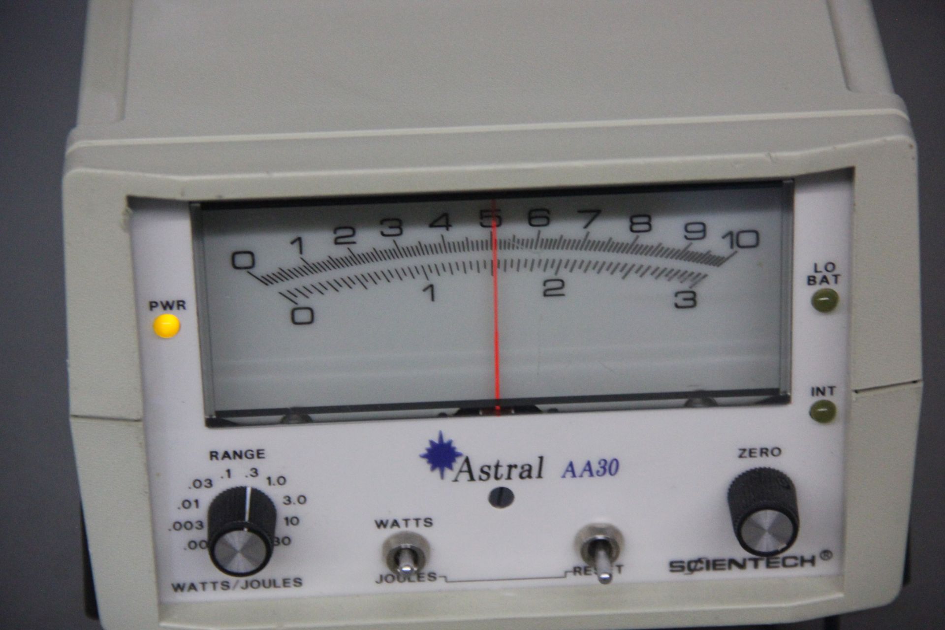 SCIENTECH ASTRAL AA30 LASER POWER METER - Image 4 of 6