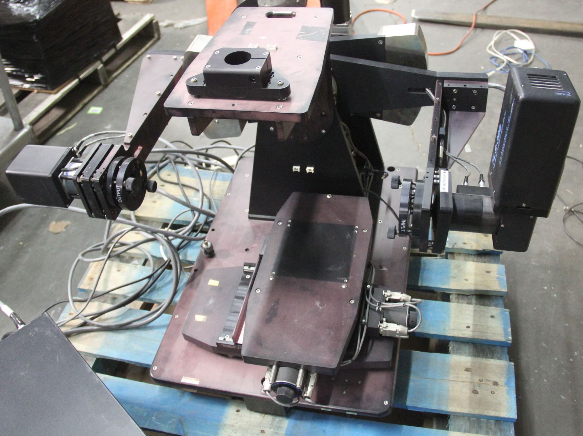 WOOLLAM SPECTROSCOPIC ELLIPSOMETER - Image 3 of 25