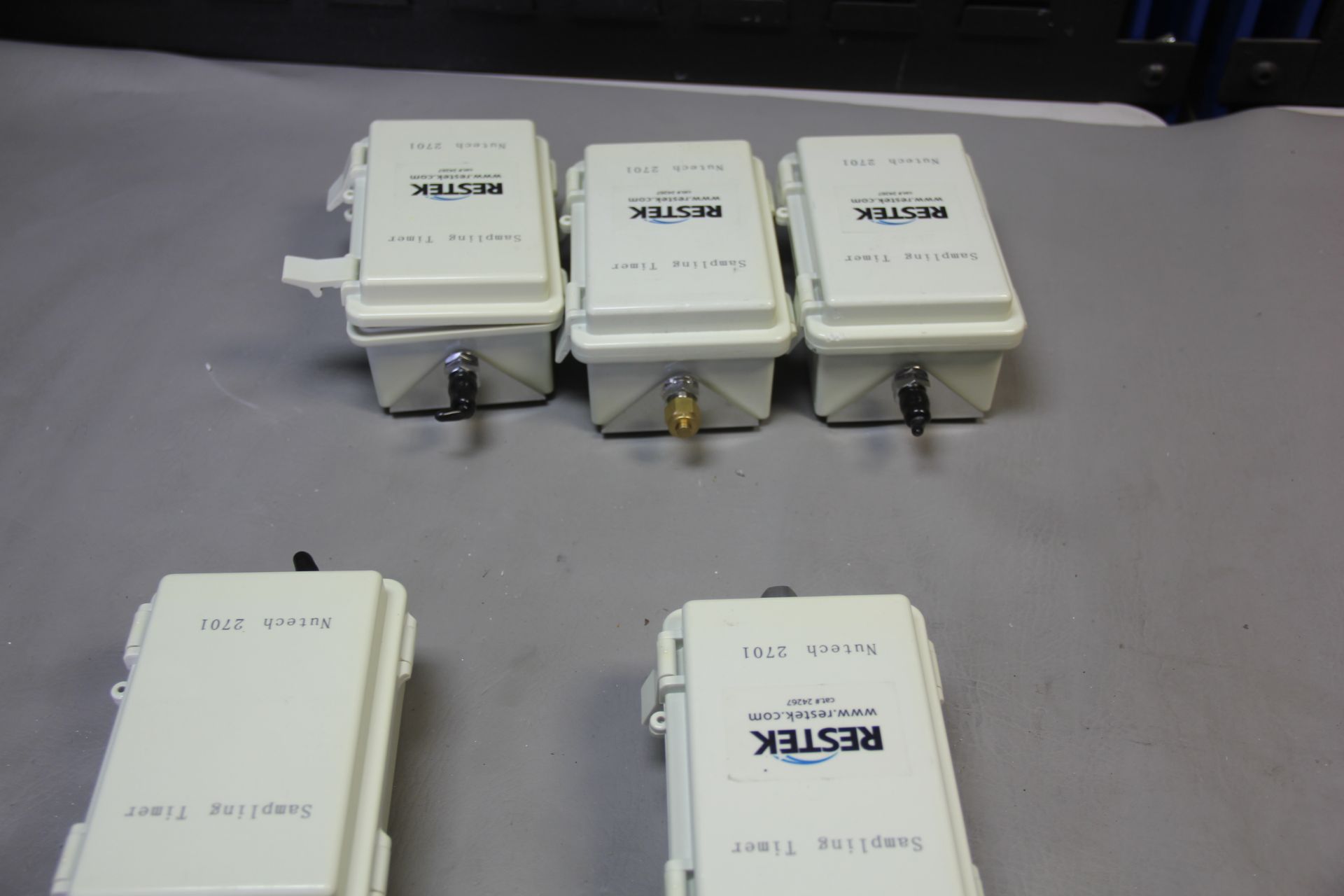 LOT OF RESTEK/NUTECH CHROMATOGRAPHY AIR SAMPLING TIMER - Image 5 of 12