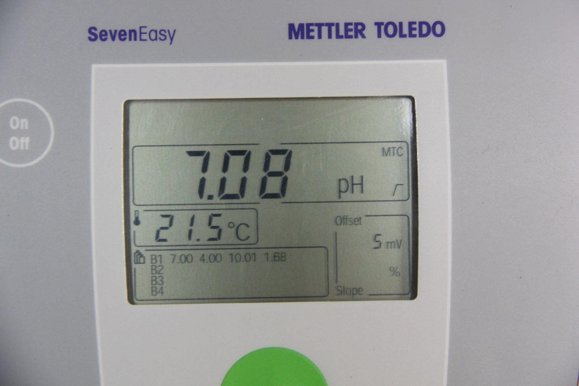 METTLER TOLEDO SEVENEASY PH METER - Image 2 of 4