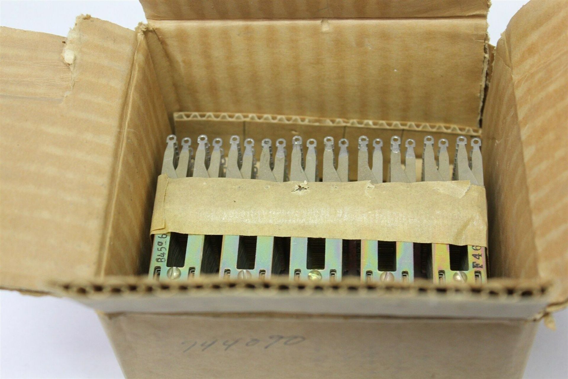 UNUSED STROMBERG CARLSON ELECTRONIC SWITCH - Image 2 of 9