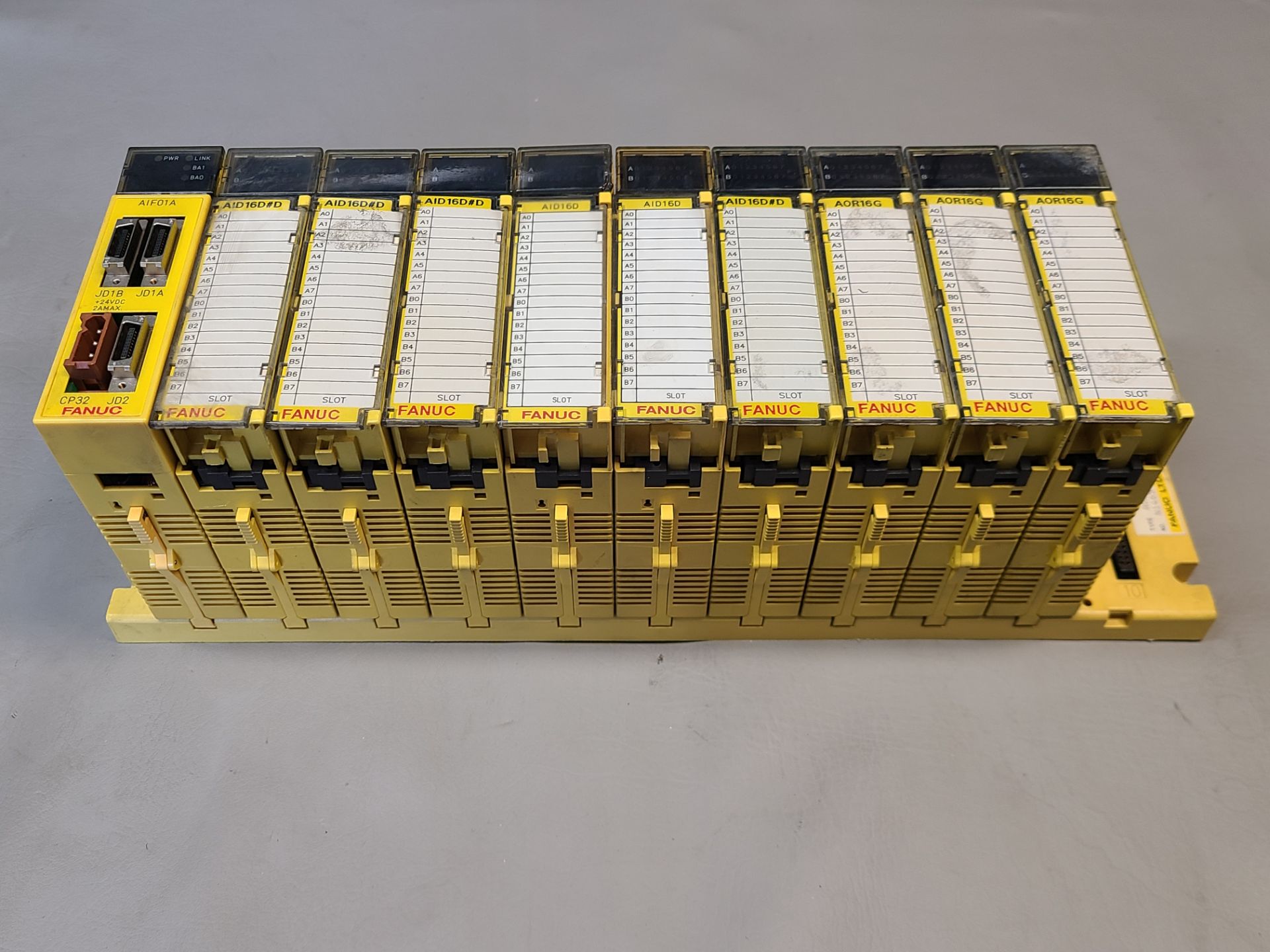 FANUC PLC RACK WITH 10 MODULES