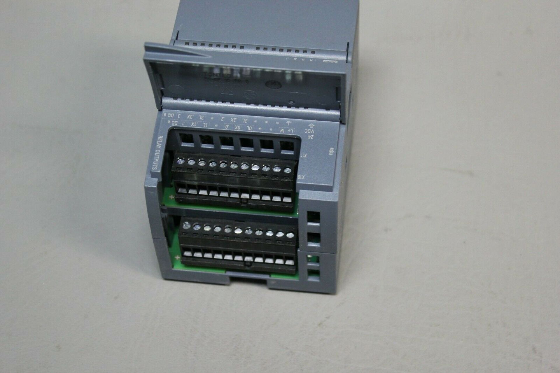 SIEMENS S7-1200 DIGITAL OUTPUT PLC MODULE - Image 4 of 4