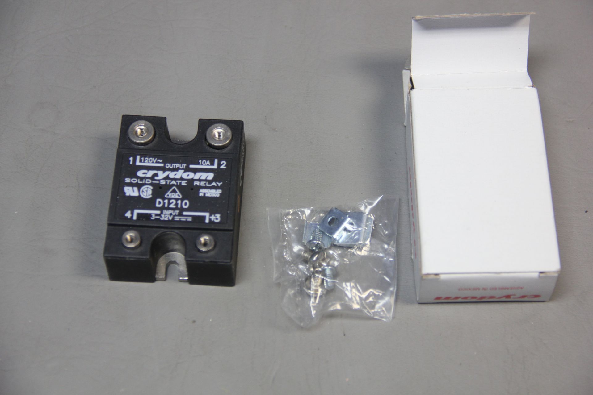 NEW CRYDOM SOLID STATE RELAY - Image 2 of 2