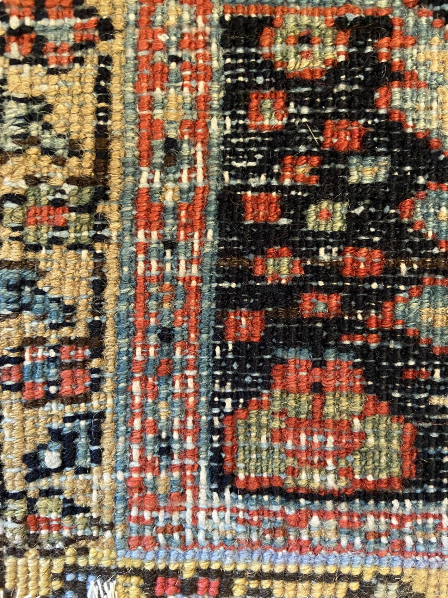 A Heriz Carpet, North West Persia, circa 1920 - Bild 13 aus 13