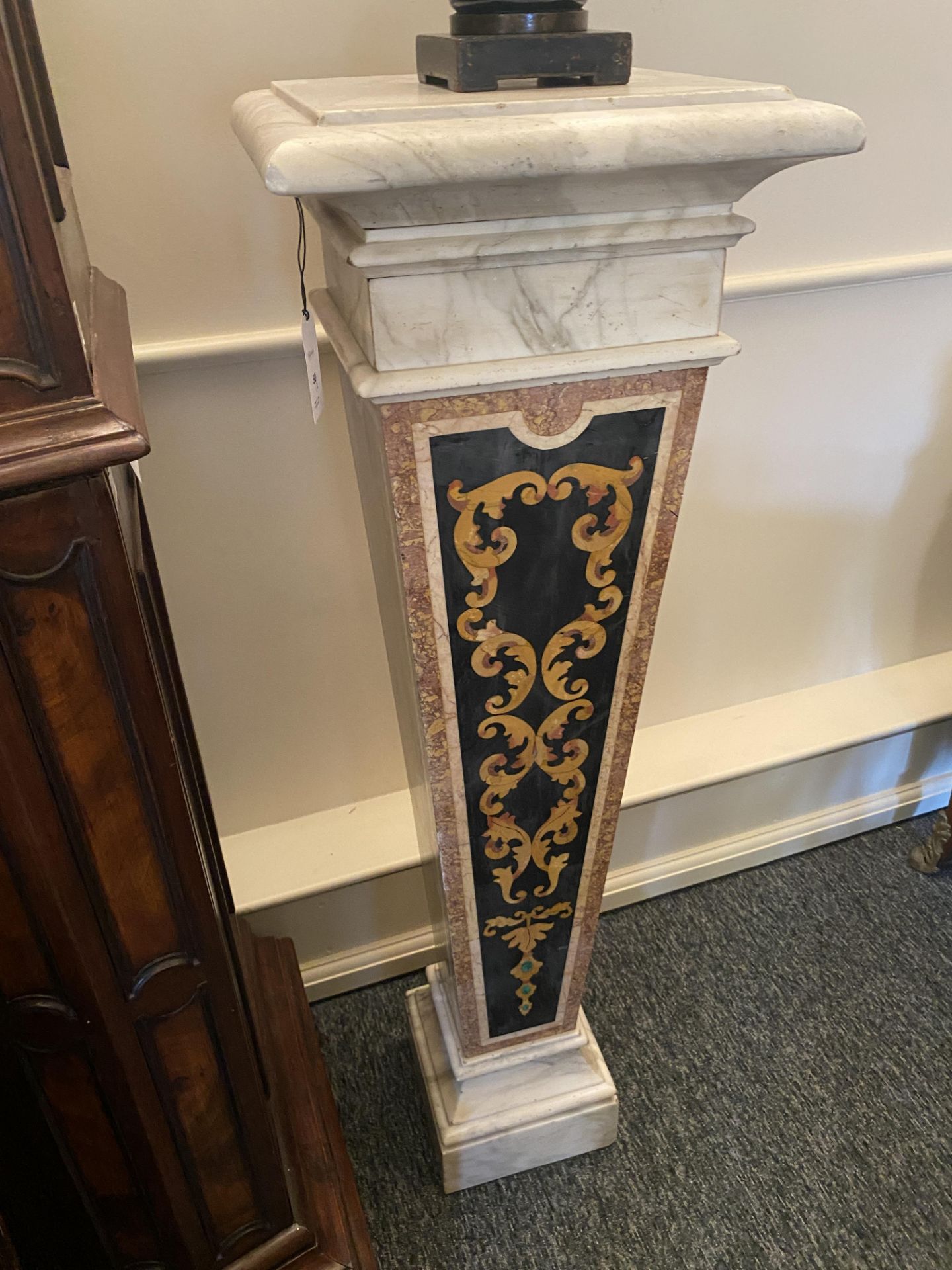 A pair of inlaid marble pedestals - Image 2 of 17