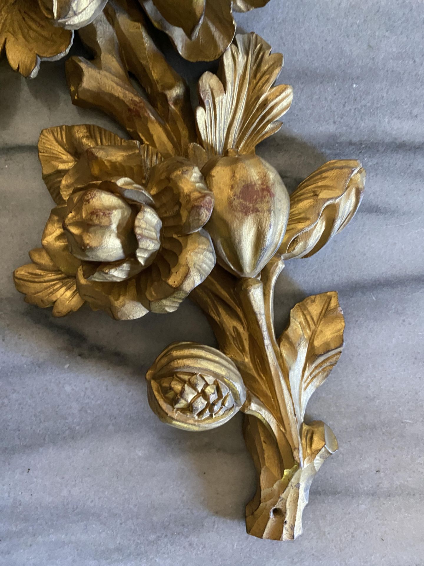 A collection of late 19th / early 20th century century giltwood carvings - Bild 3 aus 28