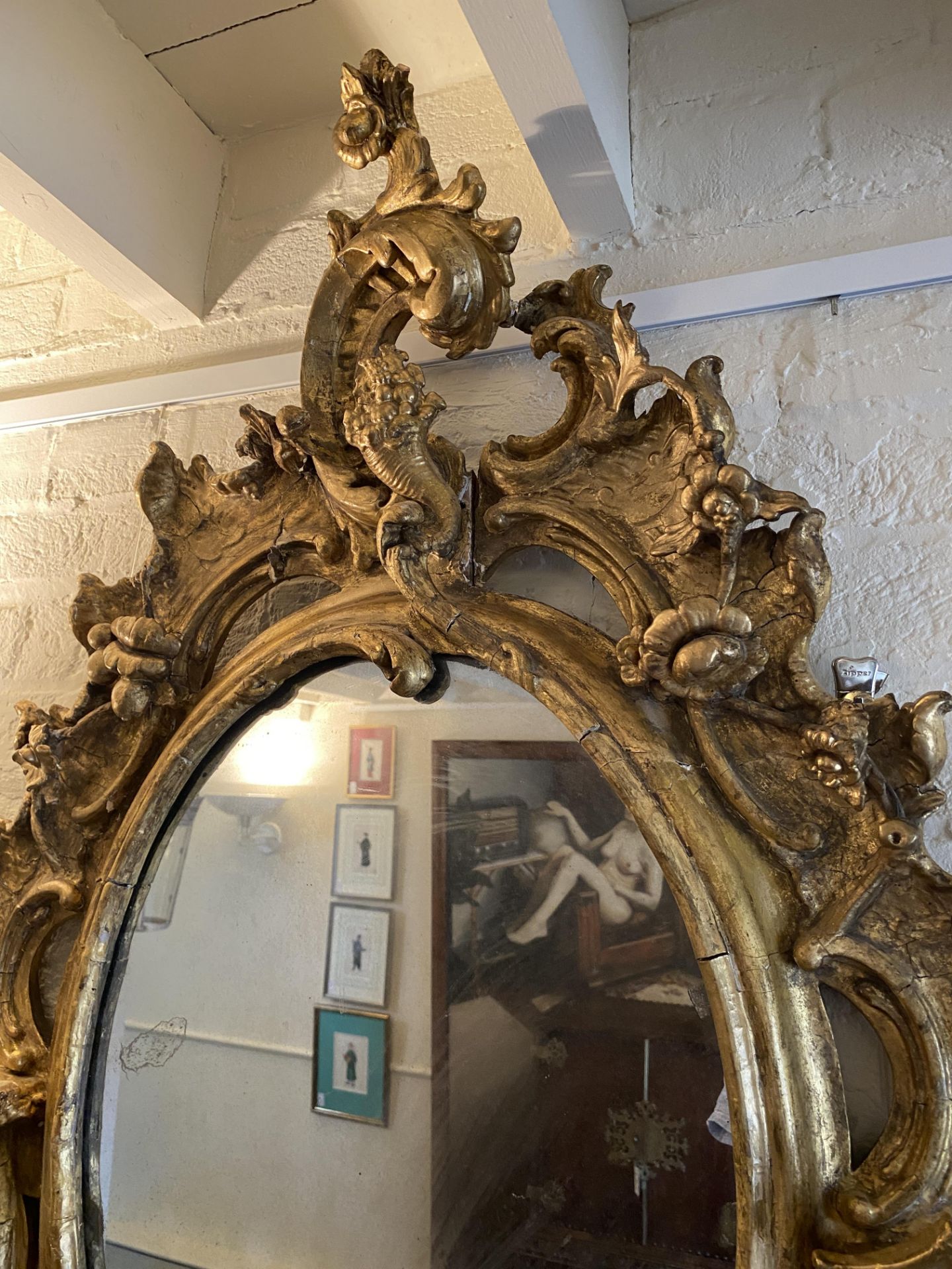A pair of late 19th / early 20th century carved giltwood and composition girandoles - Bild 2 aus 9