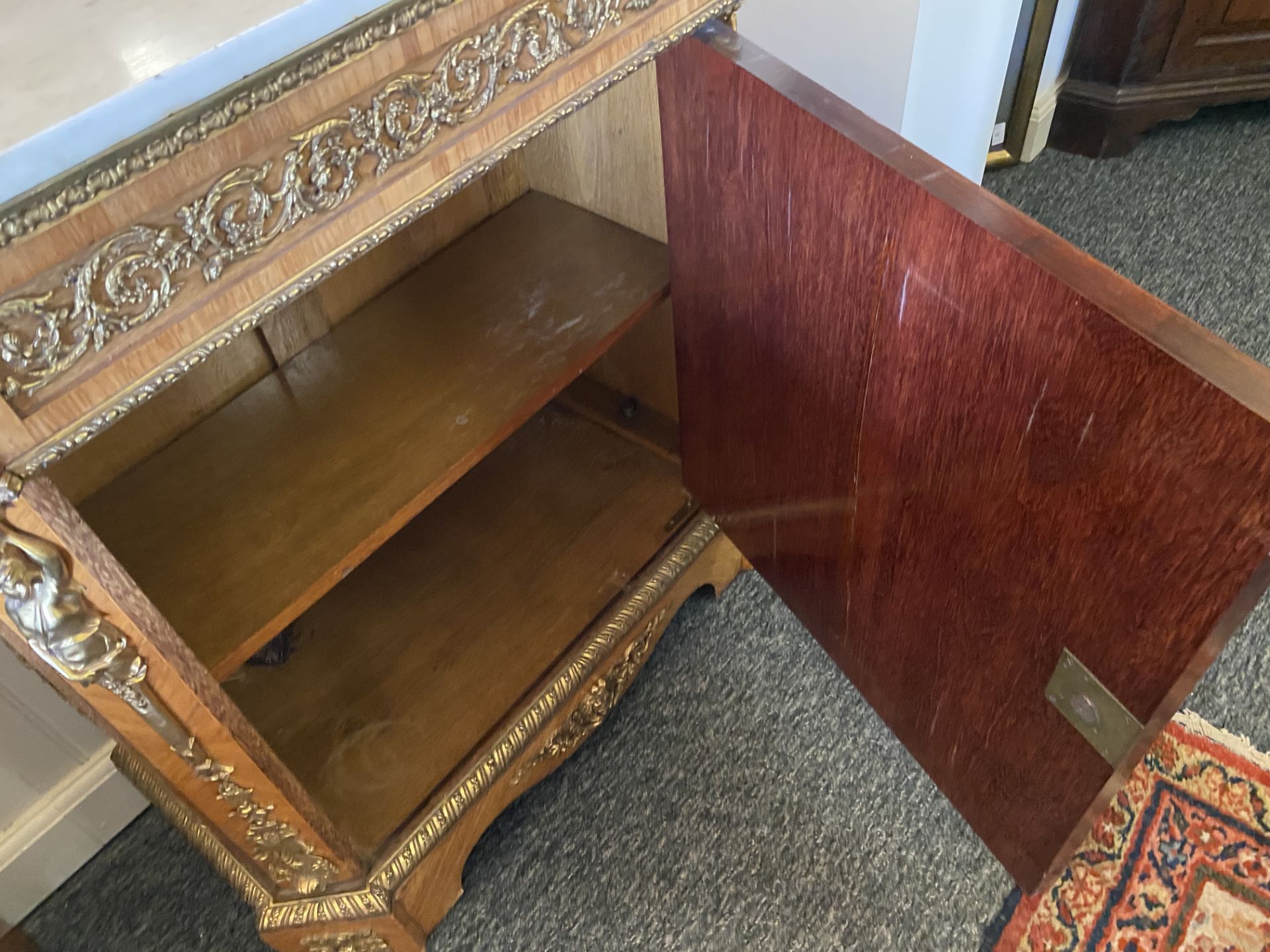 A pair of 19th century Louis XVI style kingwood and tulipwood side cabinets - Image 5 of 16