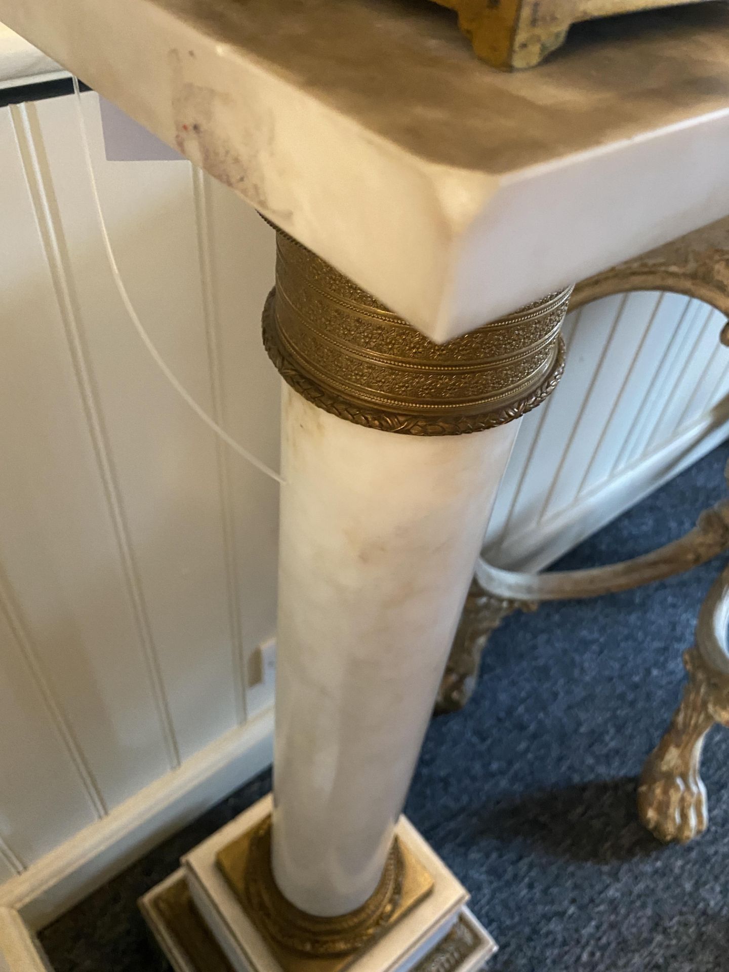 Two late 19th / early 20th century white marble and gilt bronze mounted pedestals - Image 6 of 13