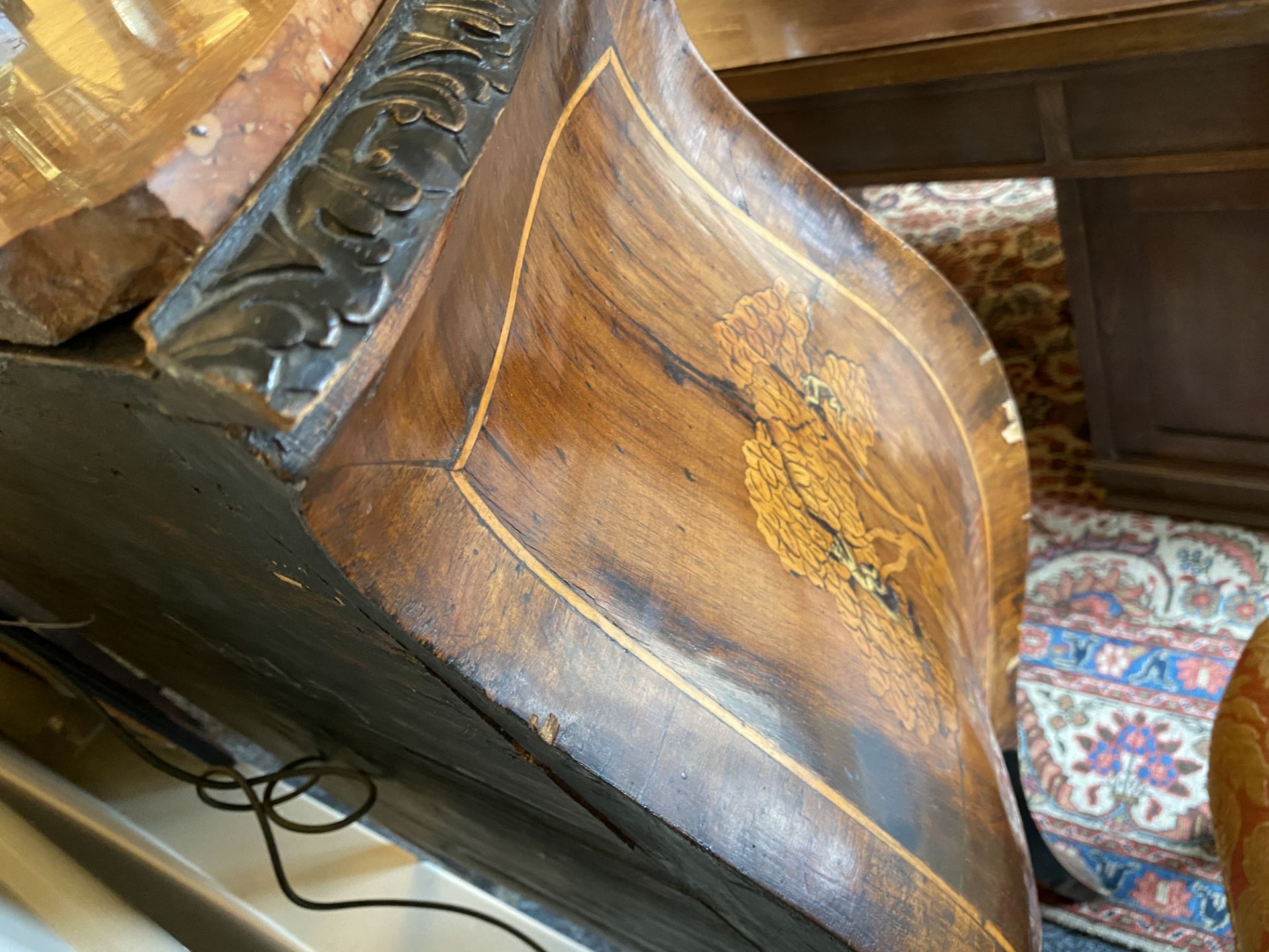 A late 19th / early 20th century marquetry commode - Image 10 of 12