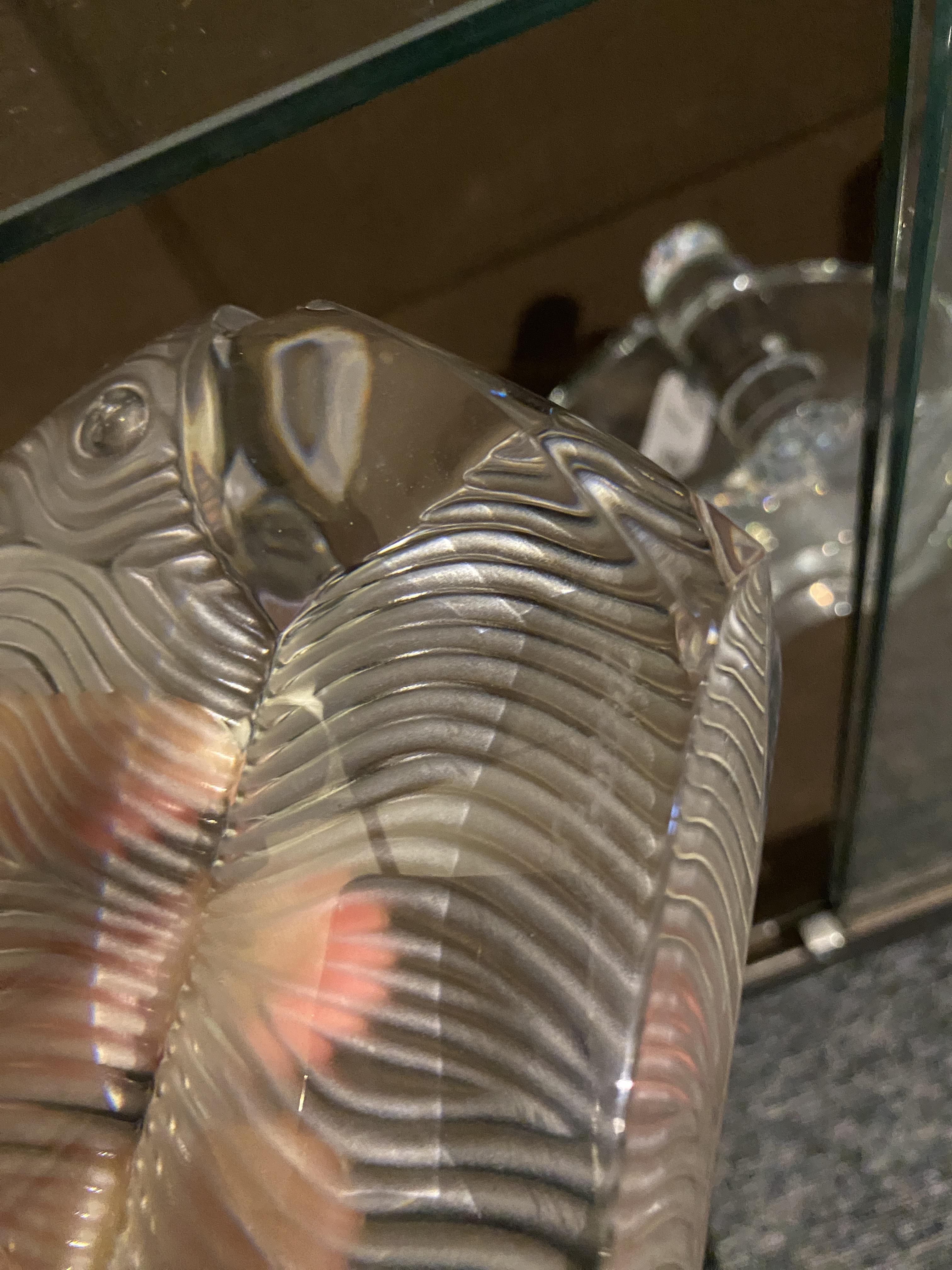 A group of six late 20th century glass fish - Image 5 of 26