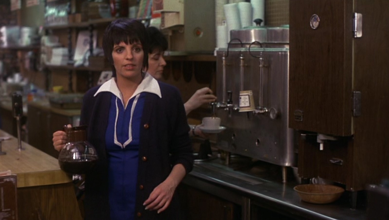 ARTHUR - Linda Marolla's (Liza Minnelli) Waitress Dress - Image 6 of 8