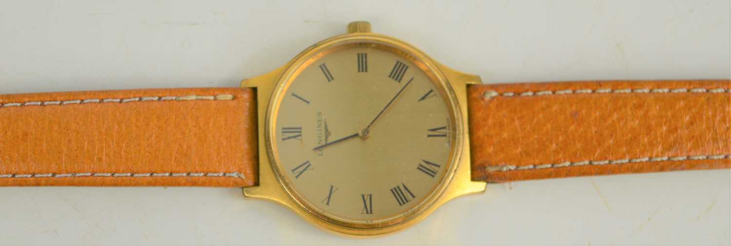 A Longines gentleman's wristwatch with Roman numeral dial, brown leather strap. - Bild 2 aus 2