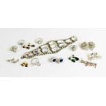 A selection of silver jewellery, to include a vintage diamante bracelet, a silver brooch in the form
