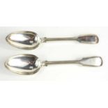 A pair of Georgian silver serving spoons, 5.39toz.
