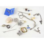 A group of silver and other jewellery to include hat pins, Victorian silver brooch, mother of