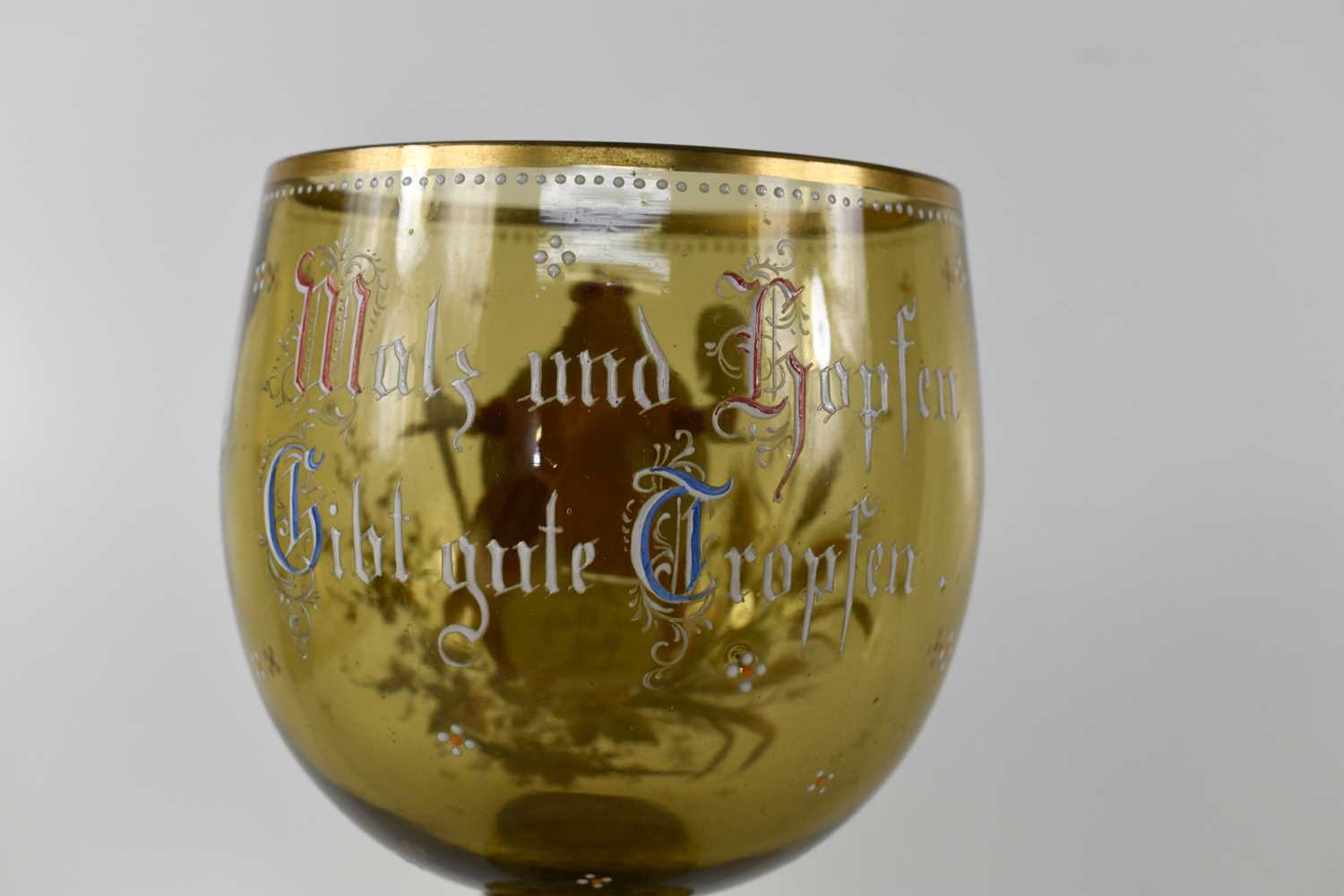 A late 19th century German glass of large proportions, hand painted with inscription 'Hopfen u - Image 6 of 6