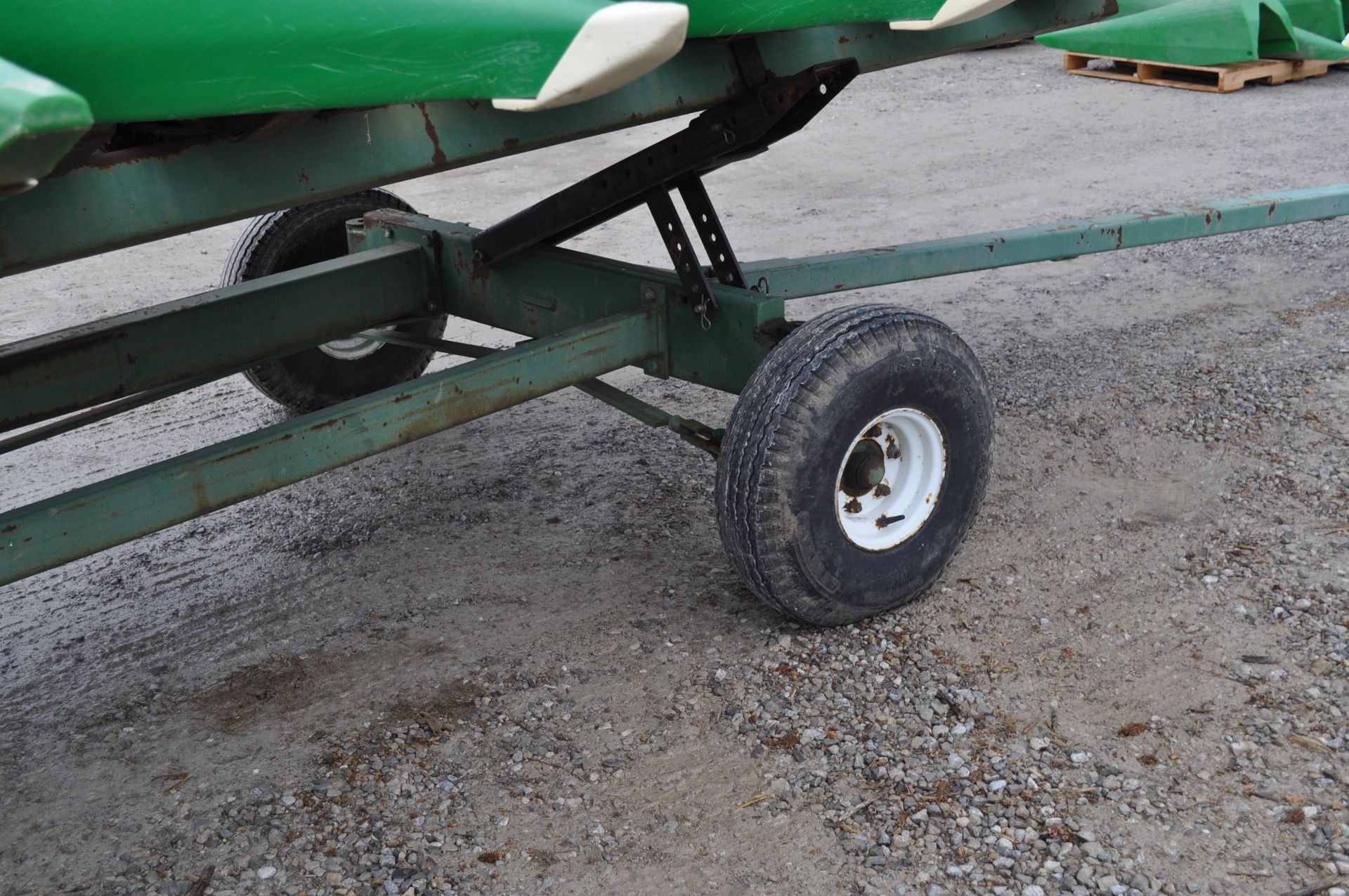 30’ Unverferth HT30 header cart, 7.50-10 tires - Image 5 of 6