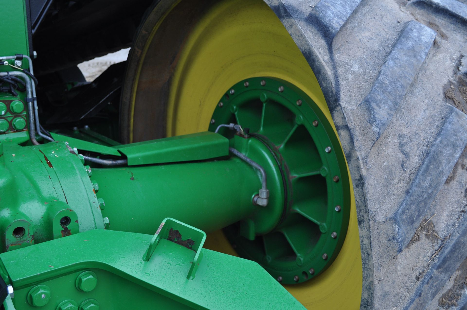 John Deere 9510RT track tractor, 36” belts, front weights, Powershift, 5 hyd remotes, 1000 PTO - Image 23 of 34