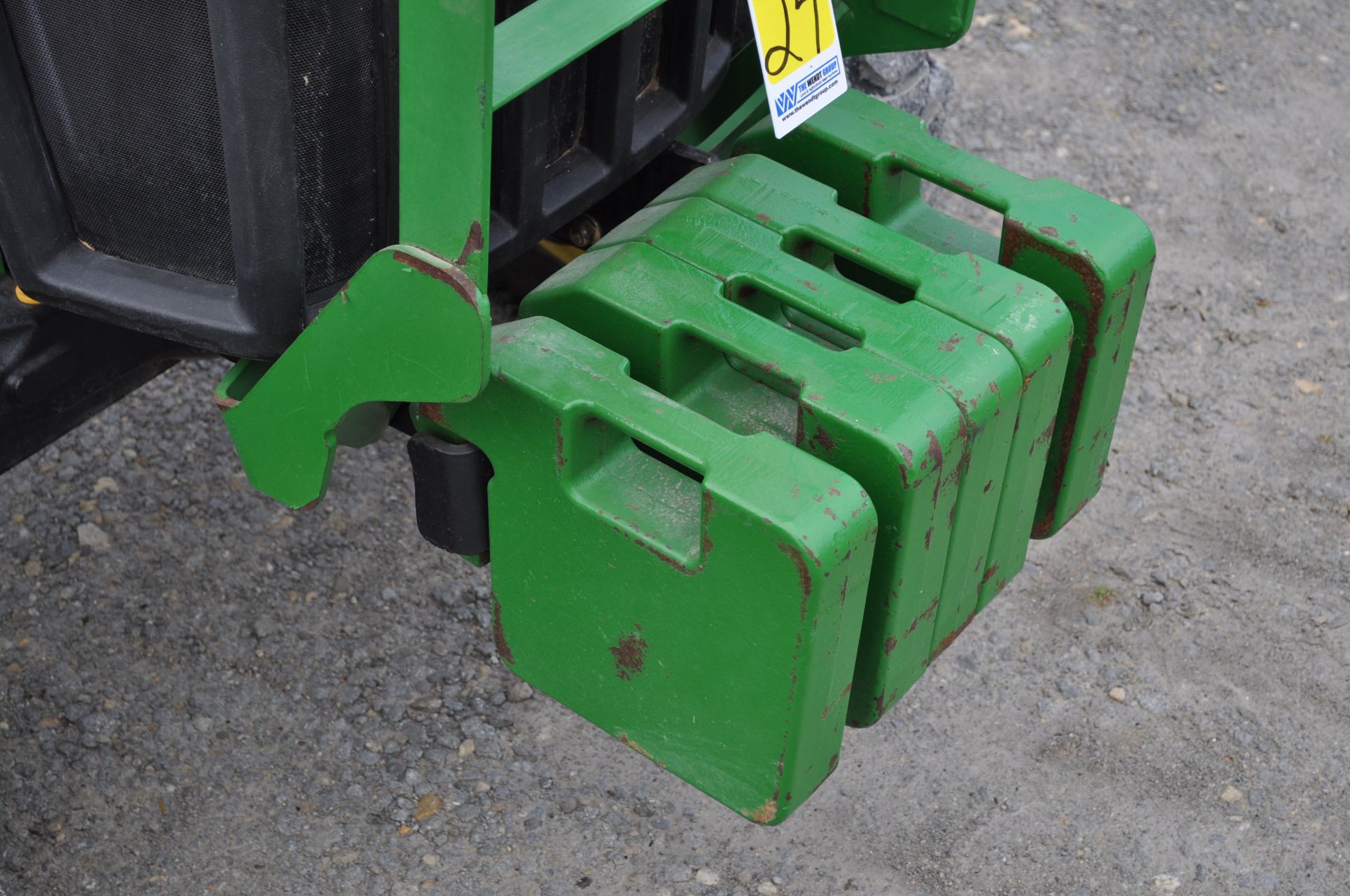 John Deere 3203 compact tractor, 15-19.5 rear, 25 x 8.50-14 front, 4x4 front wts, mid mast hyd - Image 11 of 26