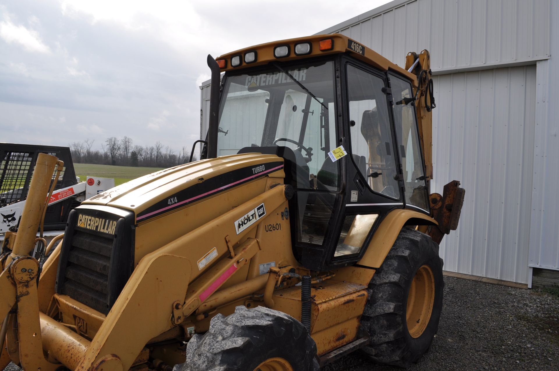 CAT 416C backhoe, 88” bucket, 19.5-24 rear, 12.5/80-18 front, 4x4, 18” and 24” digging buckets - Image 24 of 35