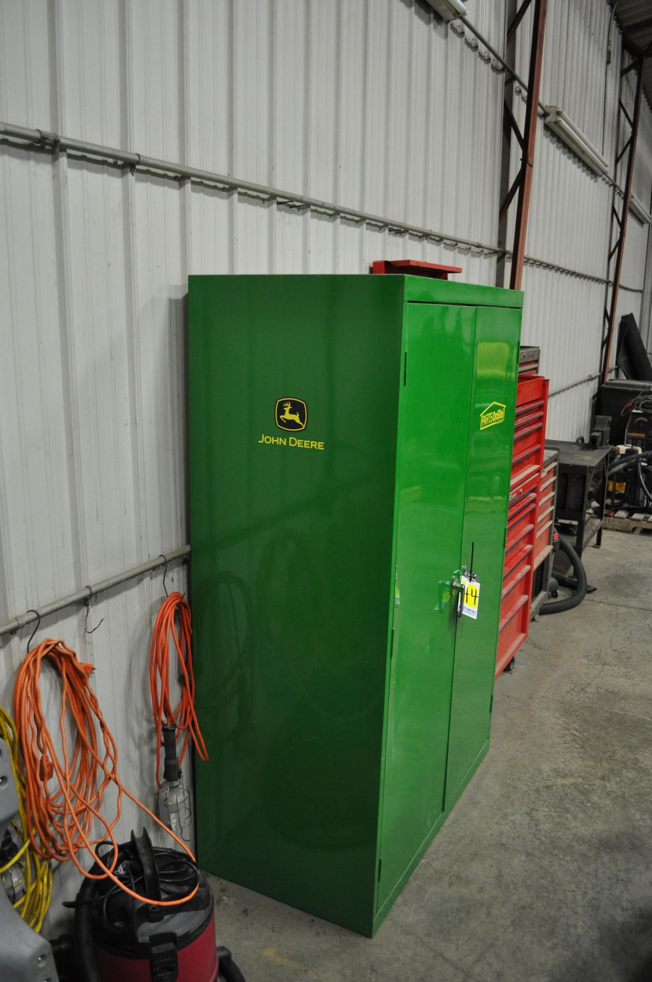 John Deere Parts OnSite parts cabinet - Image 2 of 4