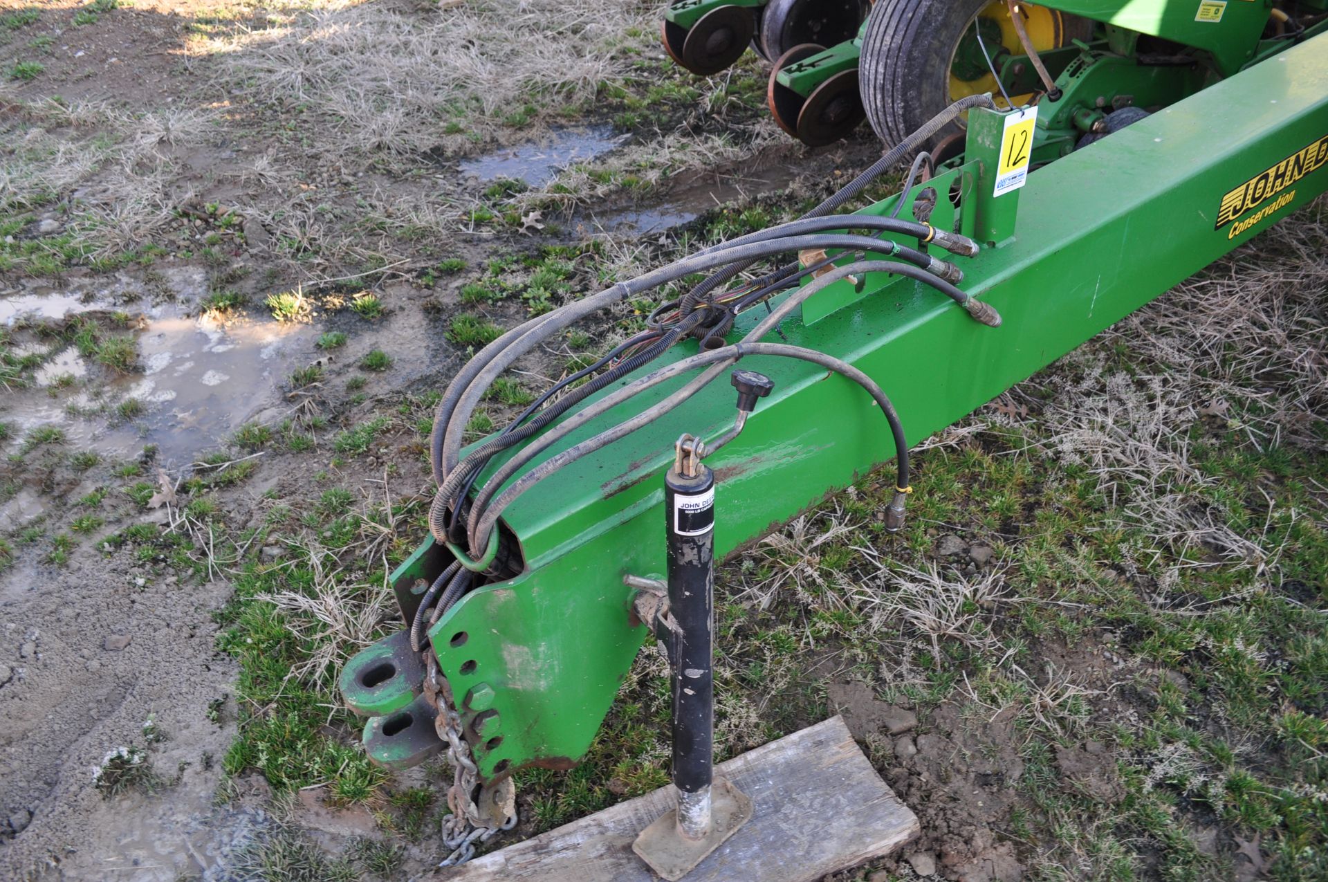 John Deere 1760 conservation planter, 12 row x 30”, hyd front fold, on row seed boxes, spring DP - Image 17 of 17