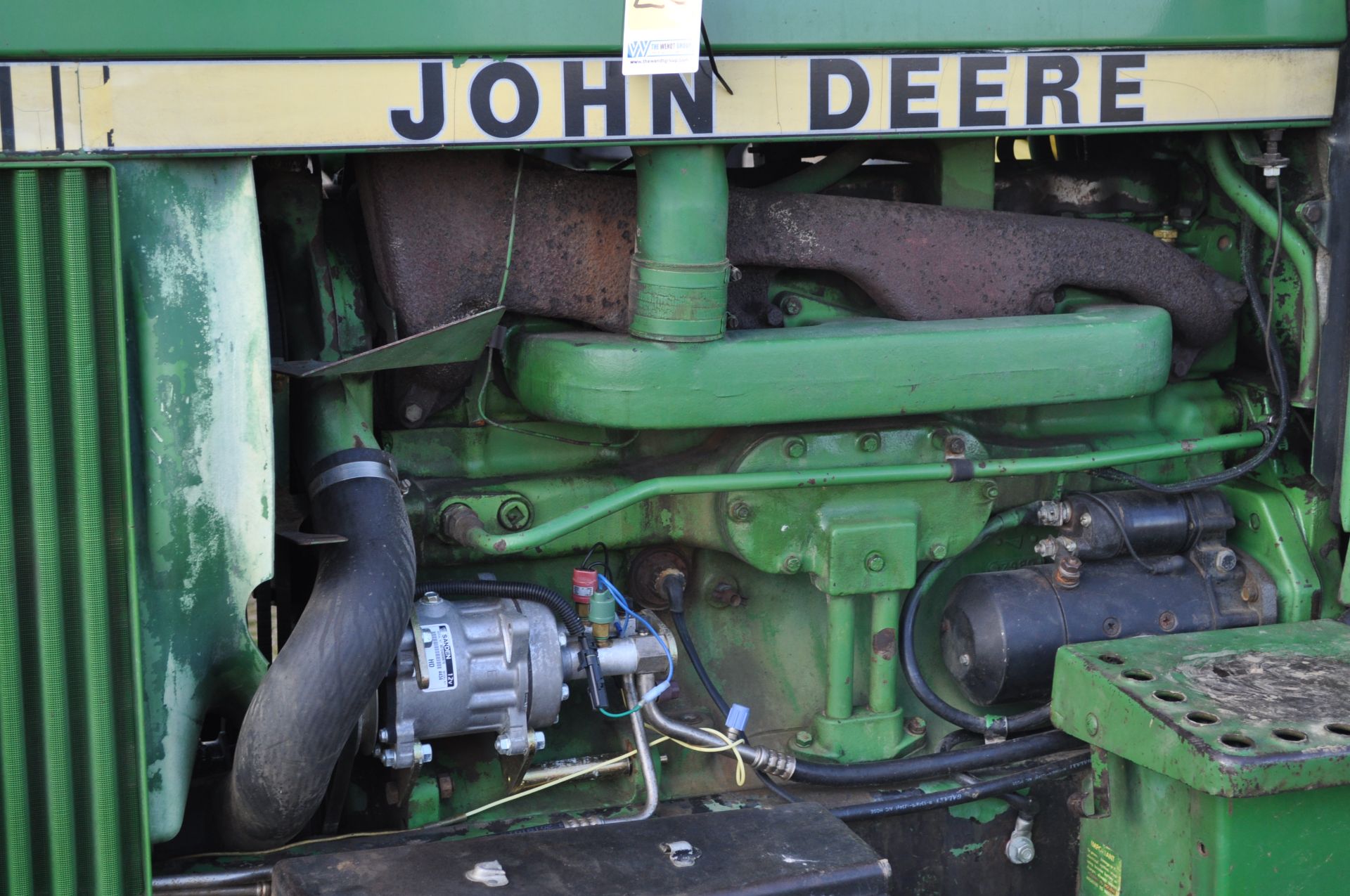 John Deere 4240 tractor, Cab, 18.4-34 tires, 11L-15 front, front weights, quad range, 2 hyd remotes - Image 14 of 26