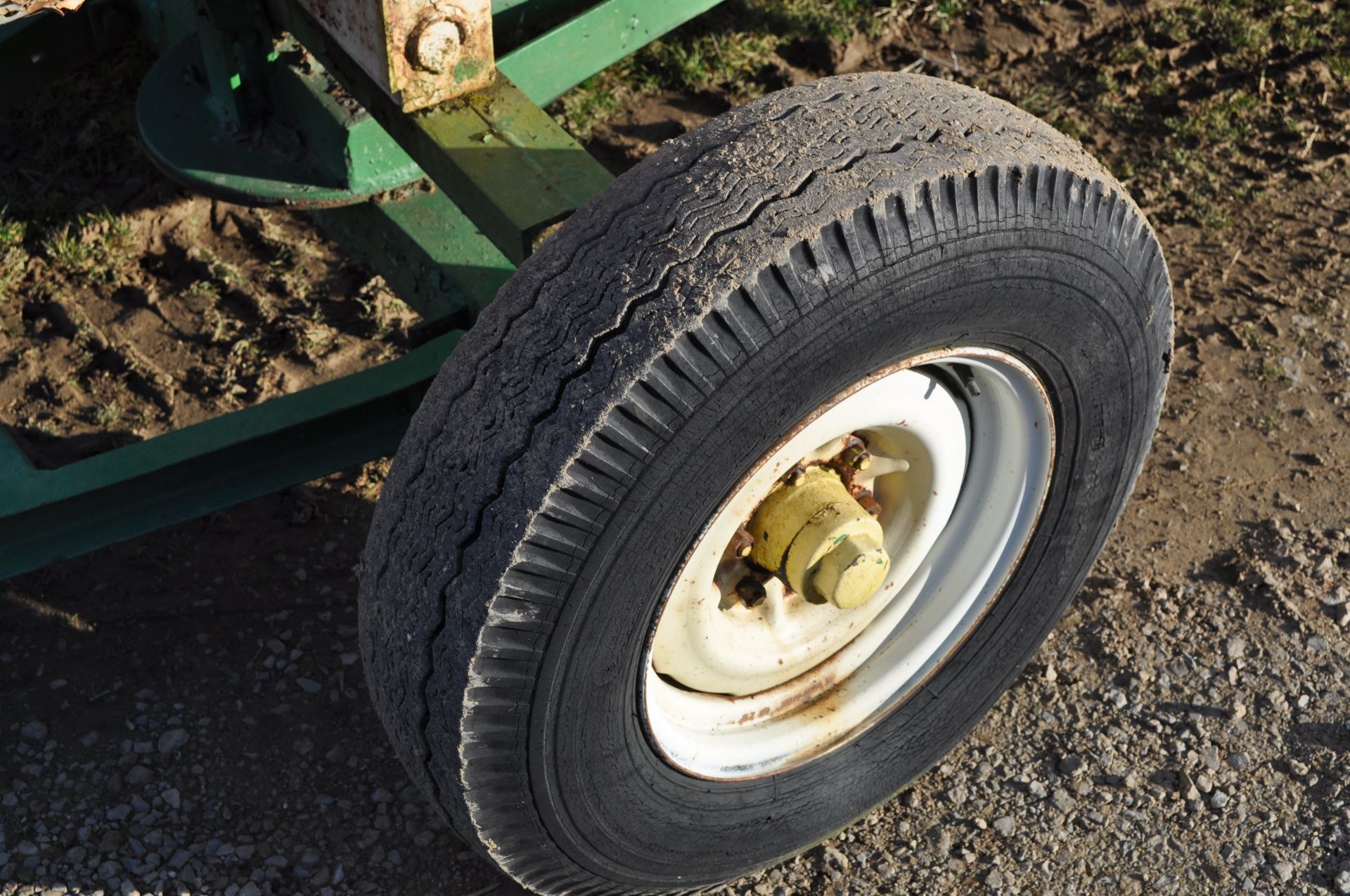 1000 gal NH3 tank on gear, NO TAG - Image 5 of 8