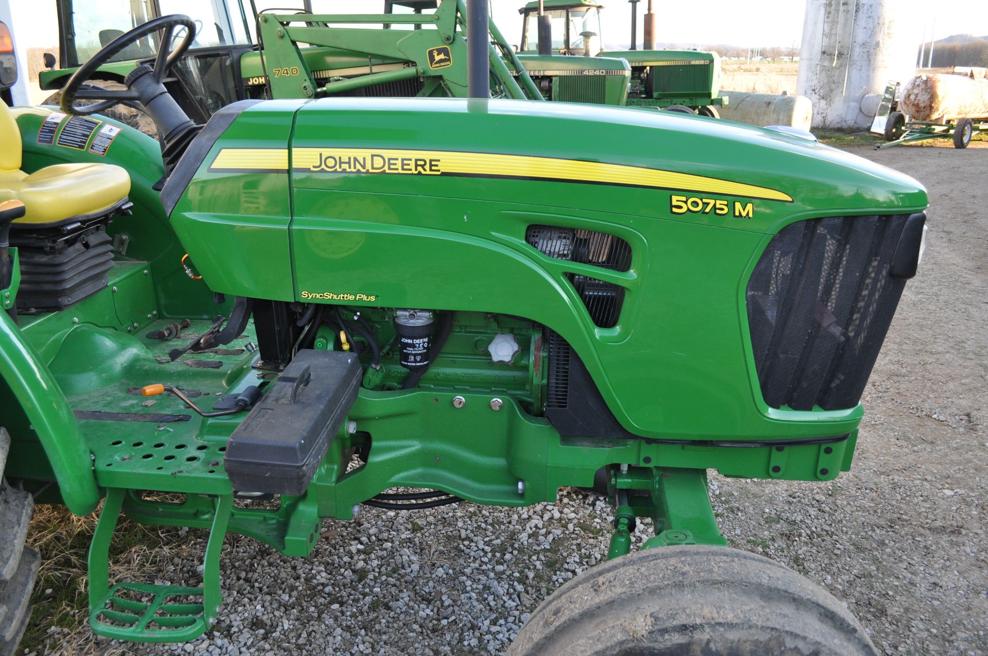 John Deere 5075M tractor, 16.9-30 rear, 11L-15 front, 2 hyd remotes, 3 pt, 540 PTO, Diesel - Image 9 of 24