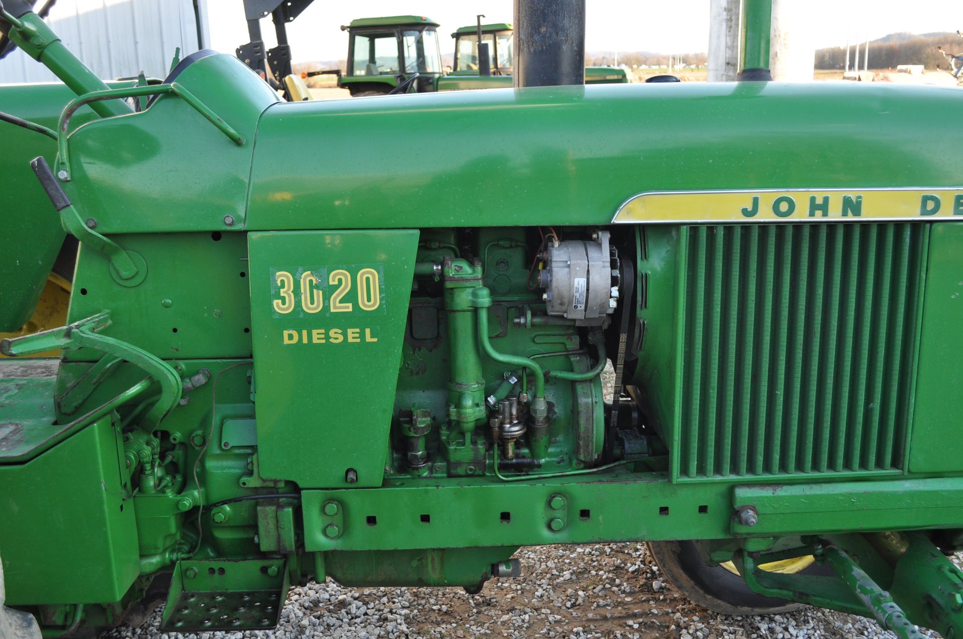 John Deere 3020 tractor, diesel, Powershift, 16.9-38 tires, 7.50-16 tires, wide front - Image 9 of 22